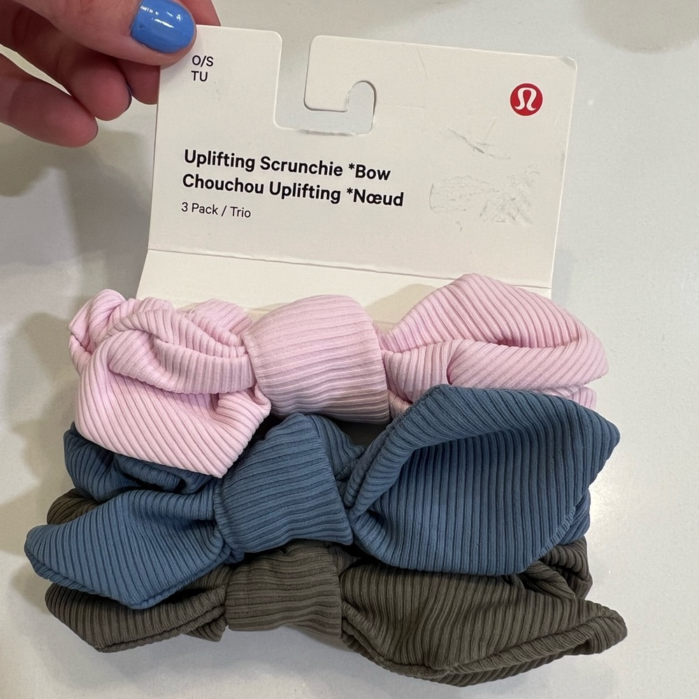 Lululemon Uplifting Bow Scrunchies- 3 pk